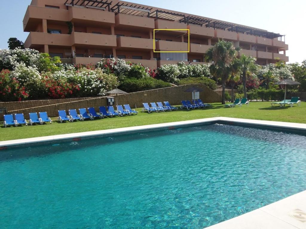 Rock Bay Apartment With Wonderful Sea View And 5 Minutes From The Beach Manilva Eksteriør bilde